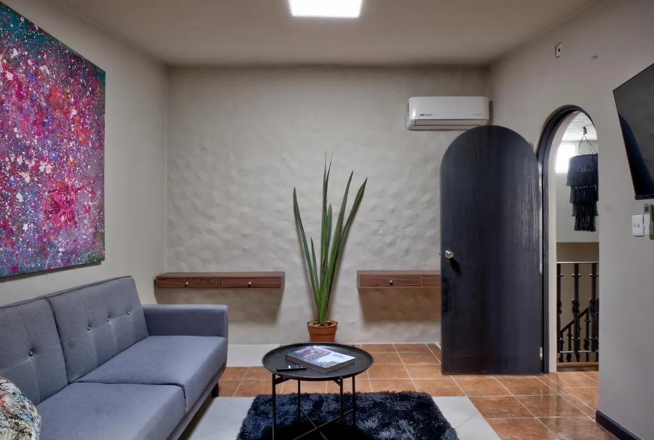 5Br Beautiful Home In Downtown Cancun, 10Min Beach Mexico