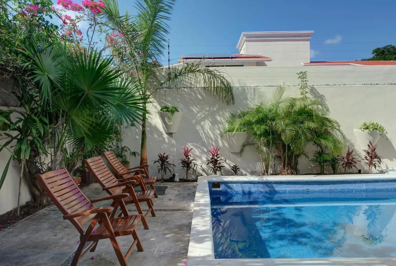 5Br Beautiful Home In Downtown Cancun, 10Min Beach Holiday home
